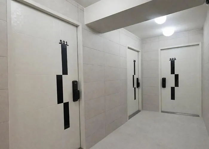 Hausda Private Bathroom Two-queen-beds Picture Window Gasthof Seoul