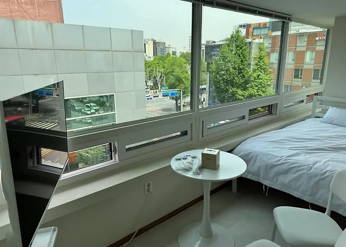 Hausda Private Bathroom Two-queen-beds Picture Window Gasthof Seoul