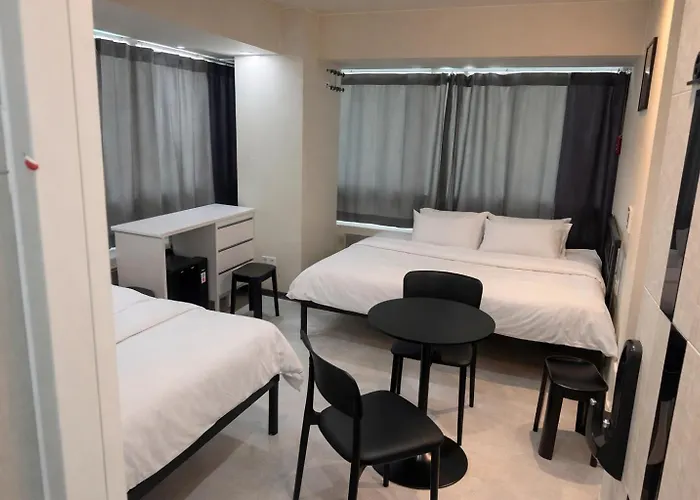 Hausda Private Bathroom Two-queen-beds Picture Window Гостевой дом Сеул