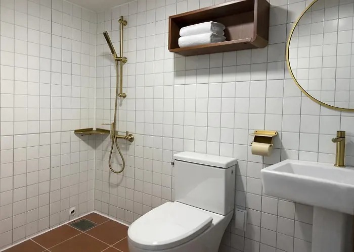 Hausda Private Bathroom Two-queen-beds Picture Window Гостевой дом Сеул